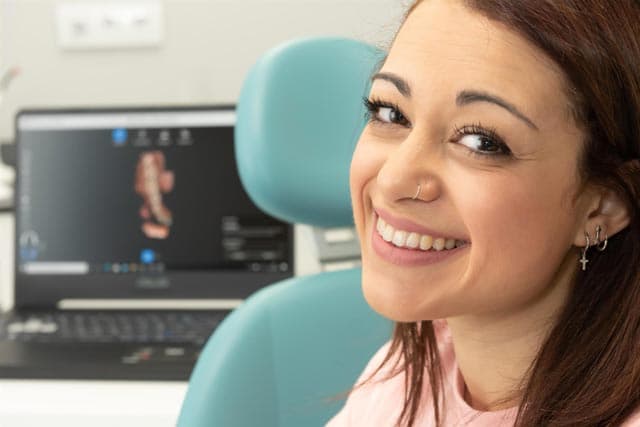 Los mejores tratamientos de estética dental en Ourense